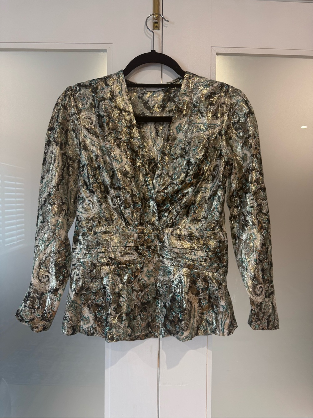 Sandro-Metallic Paisley V-Neck Women's Top - Silver & Teal